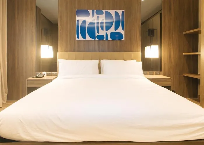Amarah And Aiome Hotel